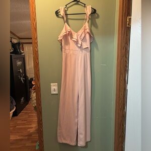 women’s pantsuit/jumpsuit